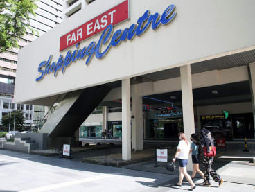 Far East Shopping Centre along Orchard Road is back on the sales market with a S$928 million asking price.